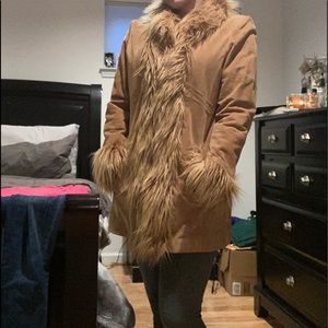 Suede tan coat with faux fur trim